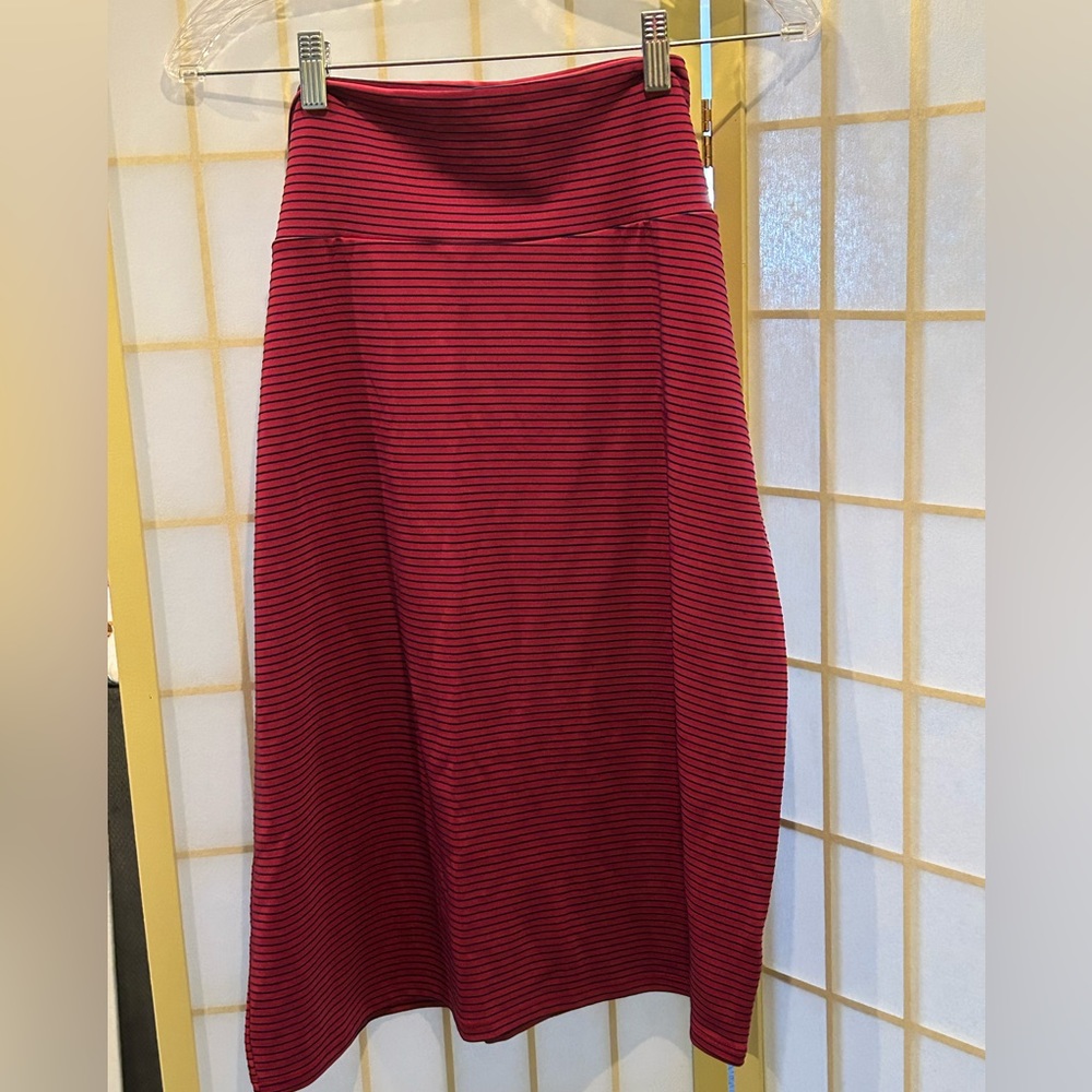 🌟🛍️ 2/$15 🛍️🌟 LuLaRoe Cassie skirt 3X